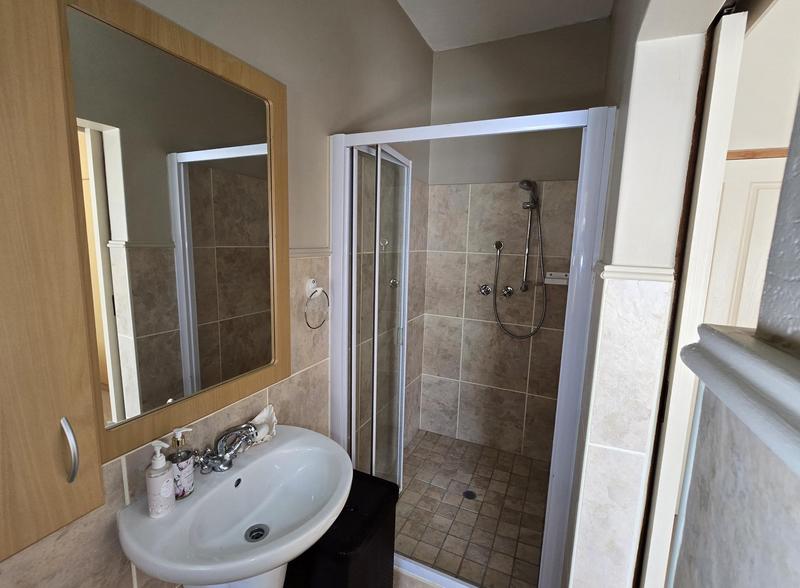 3 Bedroom Property for Sale in Glentana Western Cape